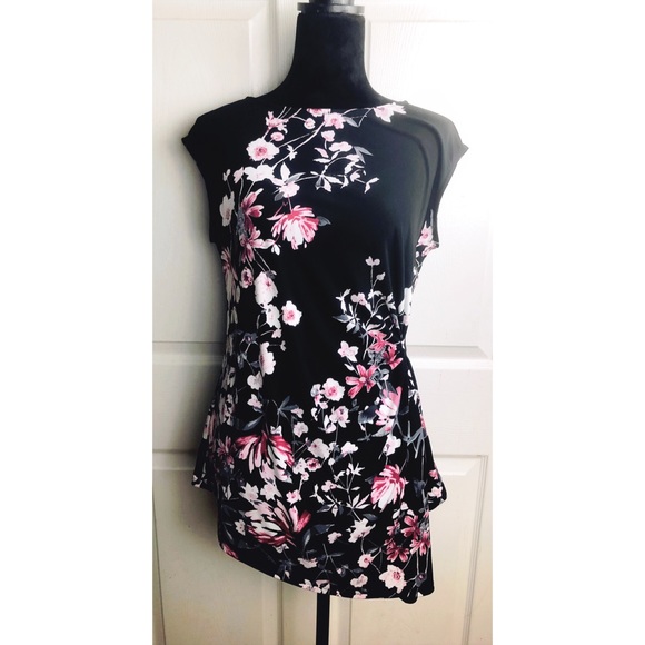 White House Black Market Tops - WHBM floral cinch side asymmetrical tunic